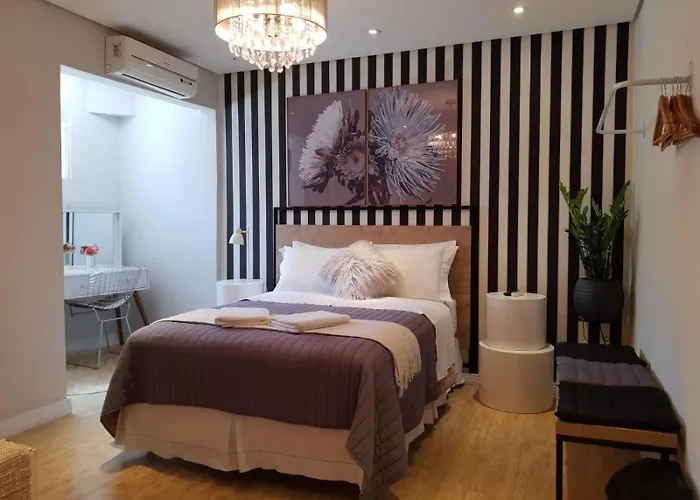Live House Boutique Hotels